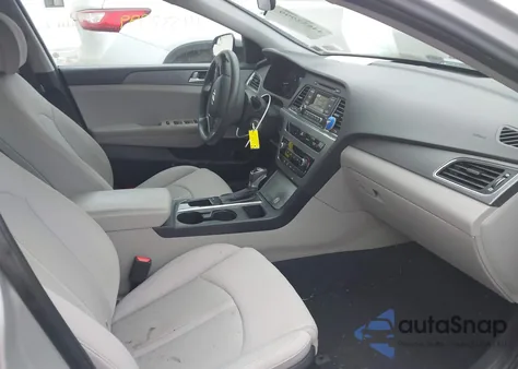 2017 Hyundai Sonata из США, поврежденный, VIN 5NPE24AF0HH518201